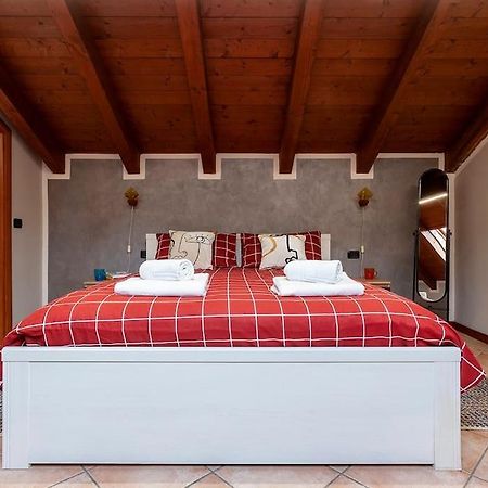 Alex Haus Appartement Somma Lombardo Buitenkant foto