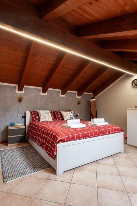 Alex Haus Appartement Somma Lombardo Buitenkant foto