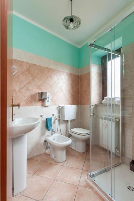 Alex Haus Appartement Somma Lombardo Buitenkant foto
